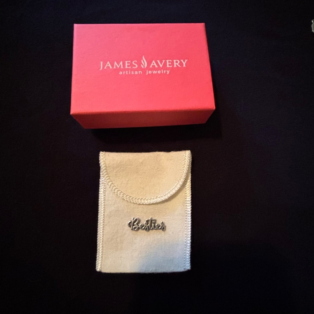 James Avery Besties charm, Red Jewelry Box with Cream Pouch